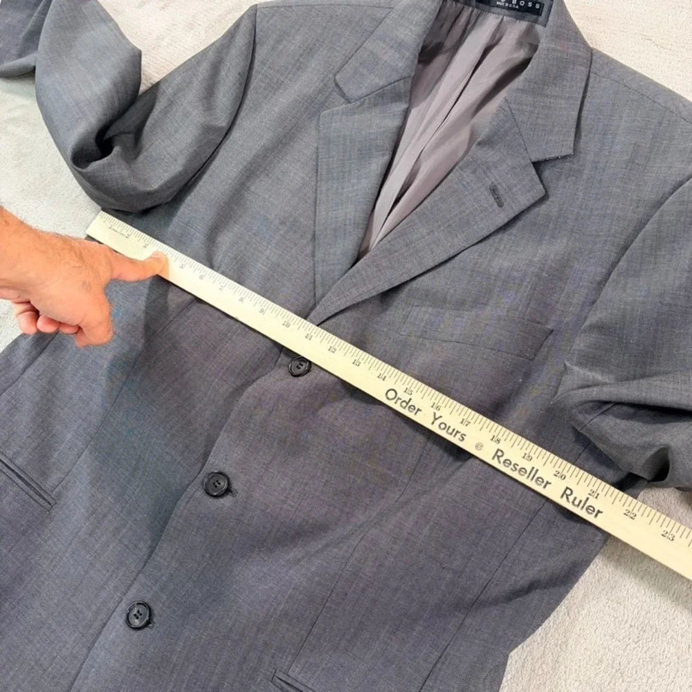 Vintage 90's HUGO BOSS 2 Piece Suit Men 42R Grey Pleated Cuffed Pants 36x33 USA